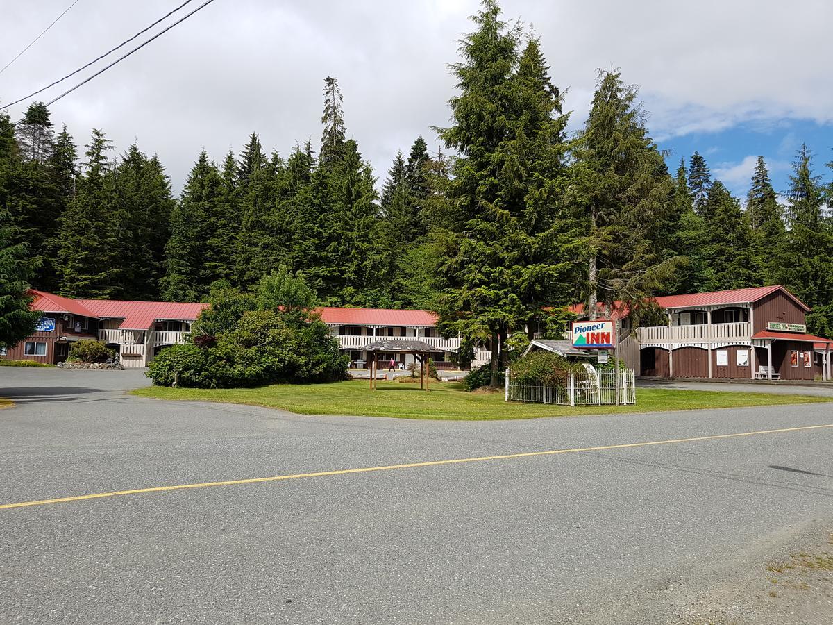 Pioneer Inn By The River Port Hardy Exteriör bild